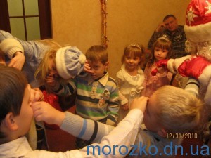 Вызов Деда Мороза на дом в Донецке